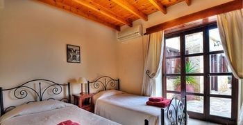 Prickly Pear Hotel Neo Chorio Exterior photo